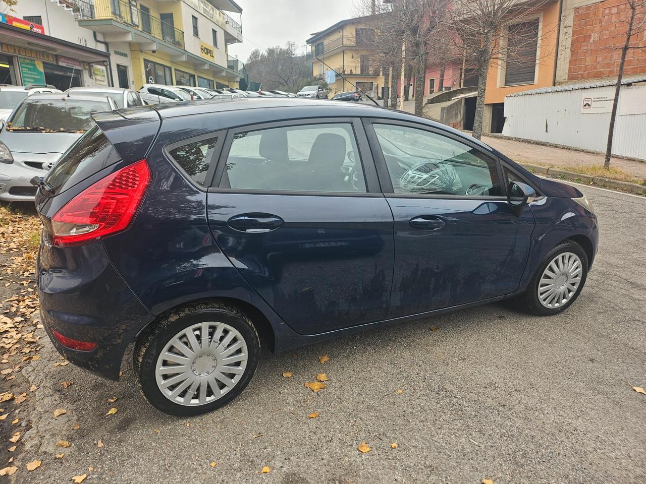 Ford Fiesta 1.4 TDCi 70CV 5 porte 2012