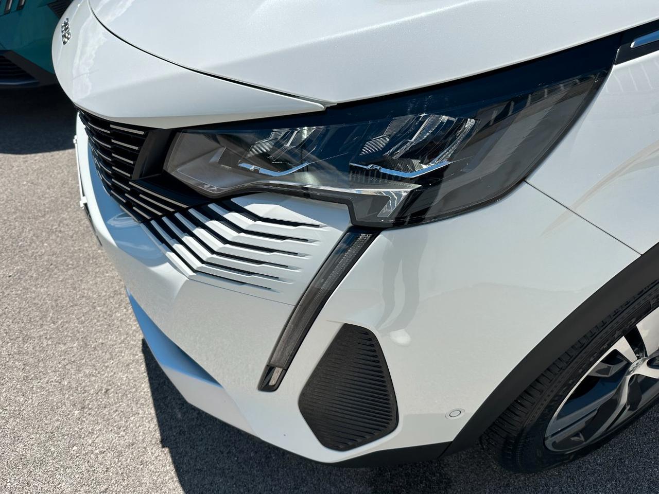Peugeot 3008 3008 1.5 bluehdi Allure Pack s&s 130cv eat8