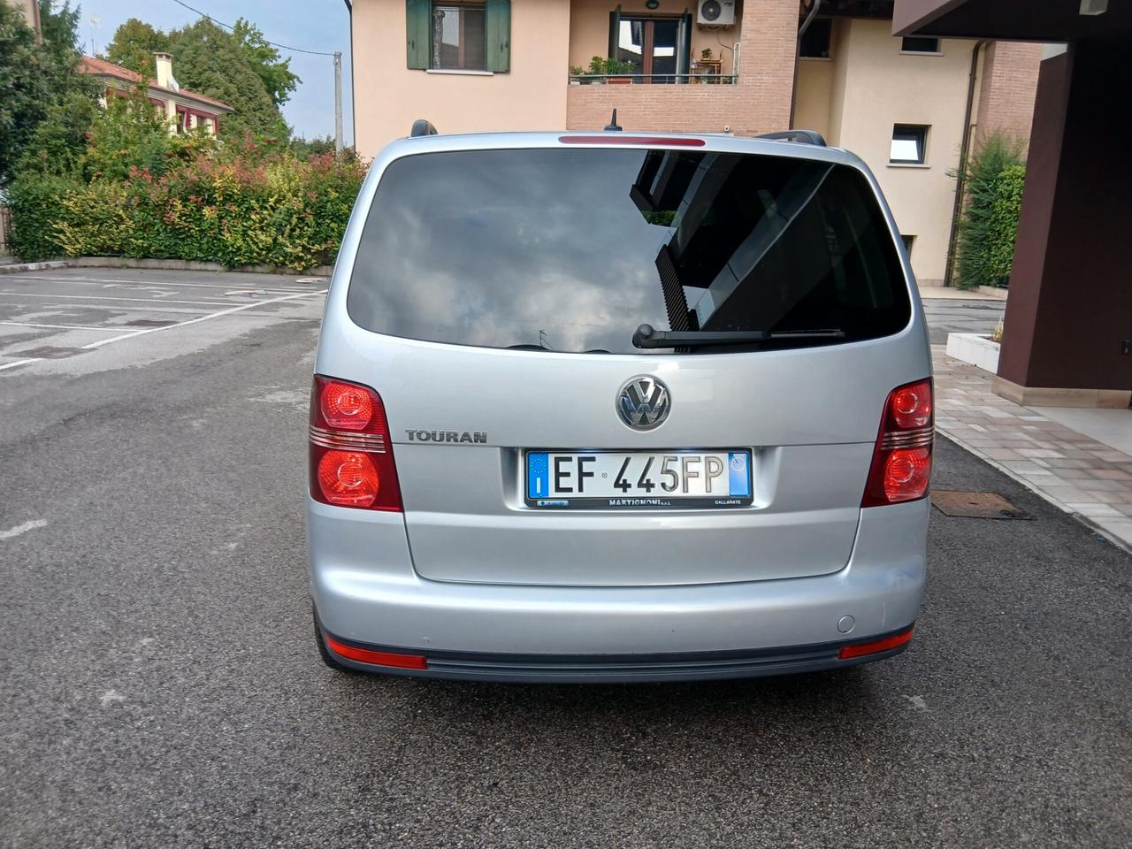 Volkswagen Touran 1.6 Trendline 7 posti unico proprietario