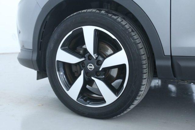 NISSAN Qashqai 1.6 dCi 4WD N-Connecta Tetto/Camera 360°/LED
