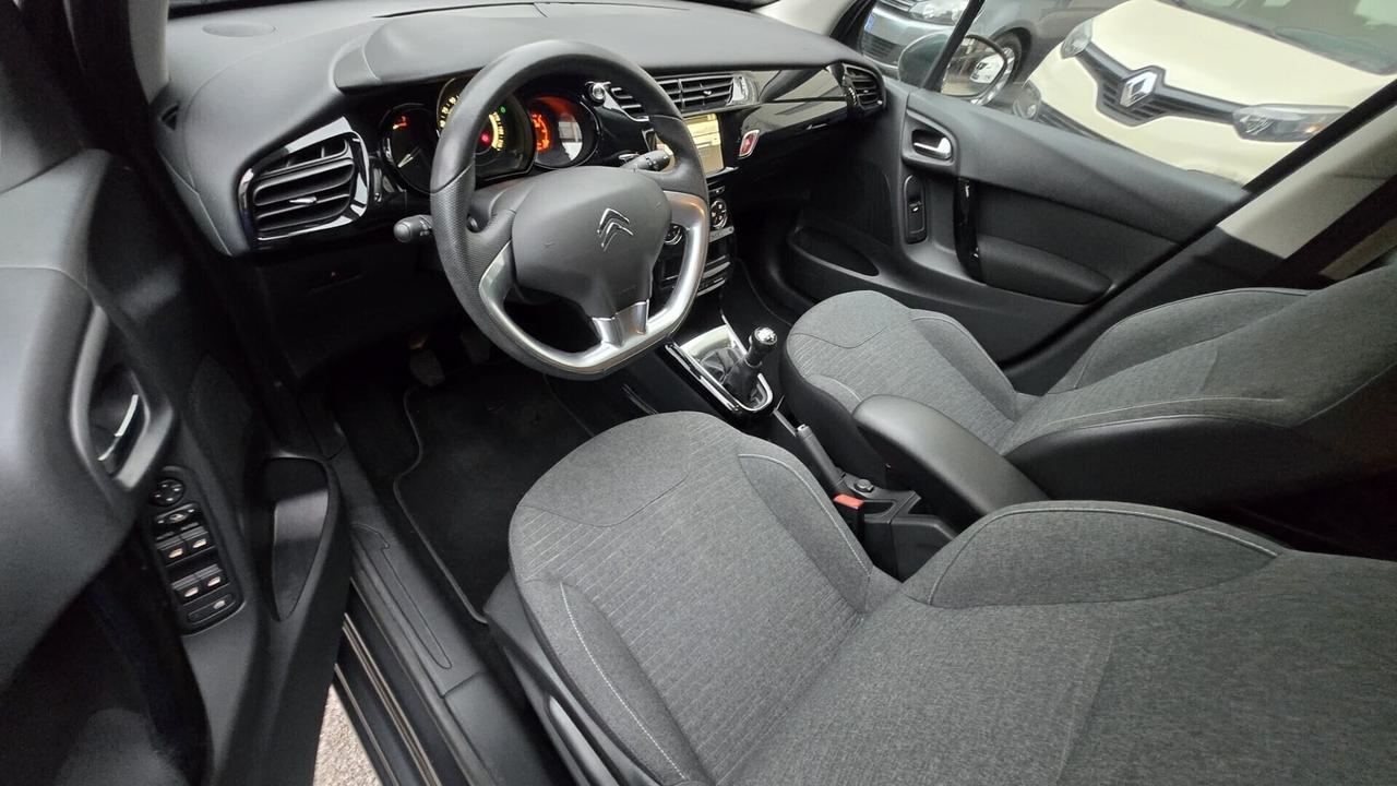 Citroen C3 PureTech 82 Esclusive x Neopatentati