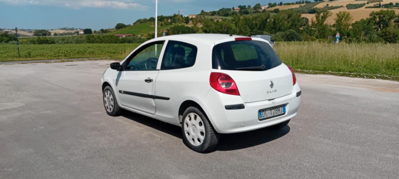 Renault Clio 1.5 dCi 85CV 3 porte Van Gran Confort