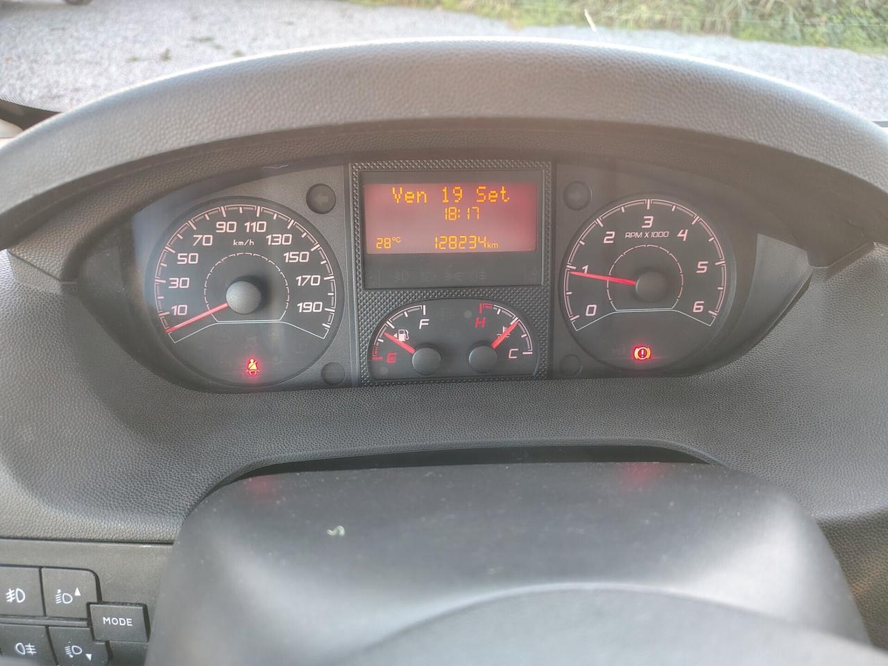 Fiat Ducato 33 2.3 MJT 130CV iva esposta 7 POSTI GRU FASSI