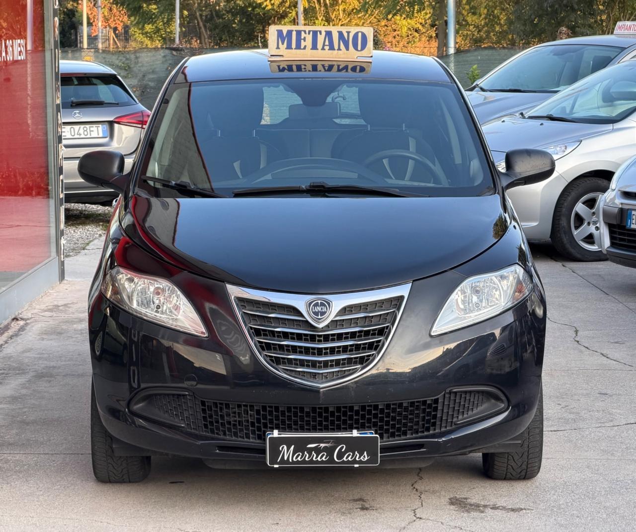 Lancia Ypsilon 85 CV 5 porte Metano Ecochic - Garanzia 12mesi