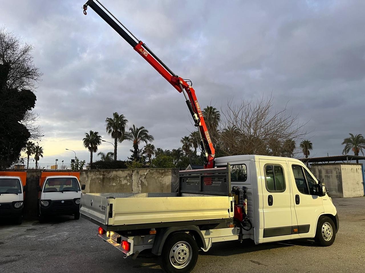 Fiat ducato max 23 -7 posti cassone F. Gru Fassi-2018