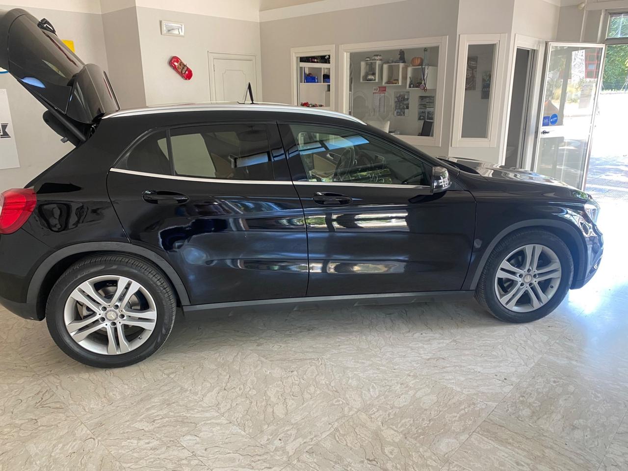 Mercedes-benz CLA 220 d Automatic Sport