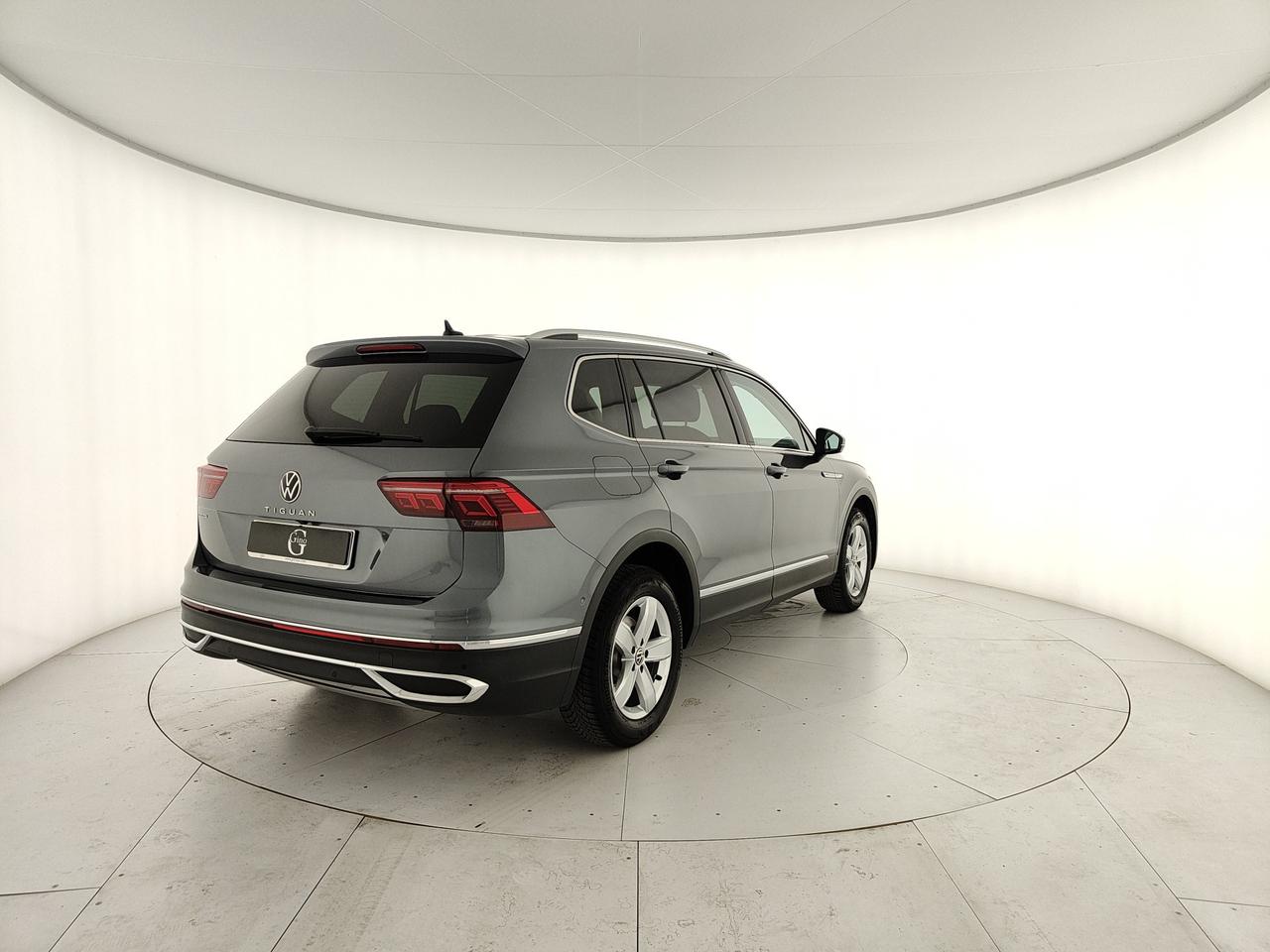 VOLKSWAGEN Tiguan Allspace 1.5 tsi Elegance dsg