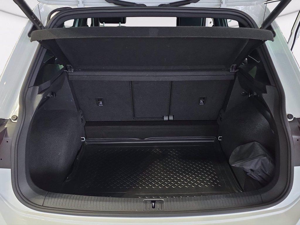 VOLKSWAGEN Tiguan 1.5 tsi r-line 150cv dsg del 2023