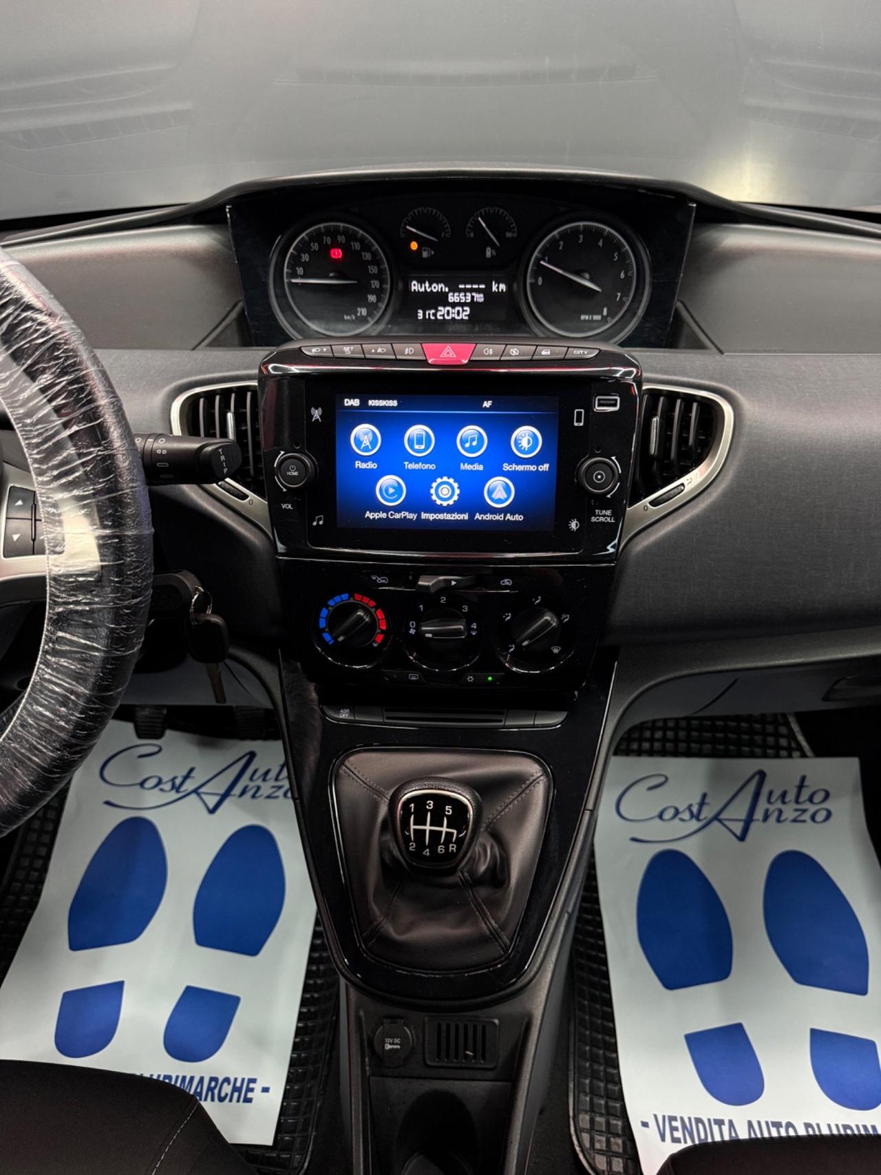 Lancia Ypsilon 1.0 Hybrid Ecochic Gold 2021 NUOVA