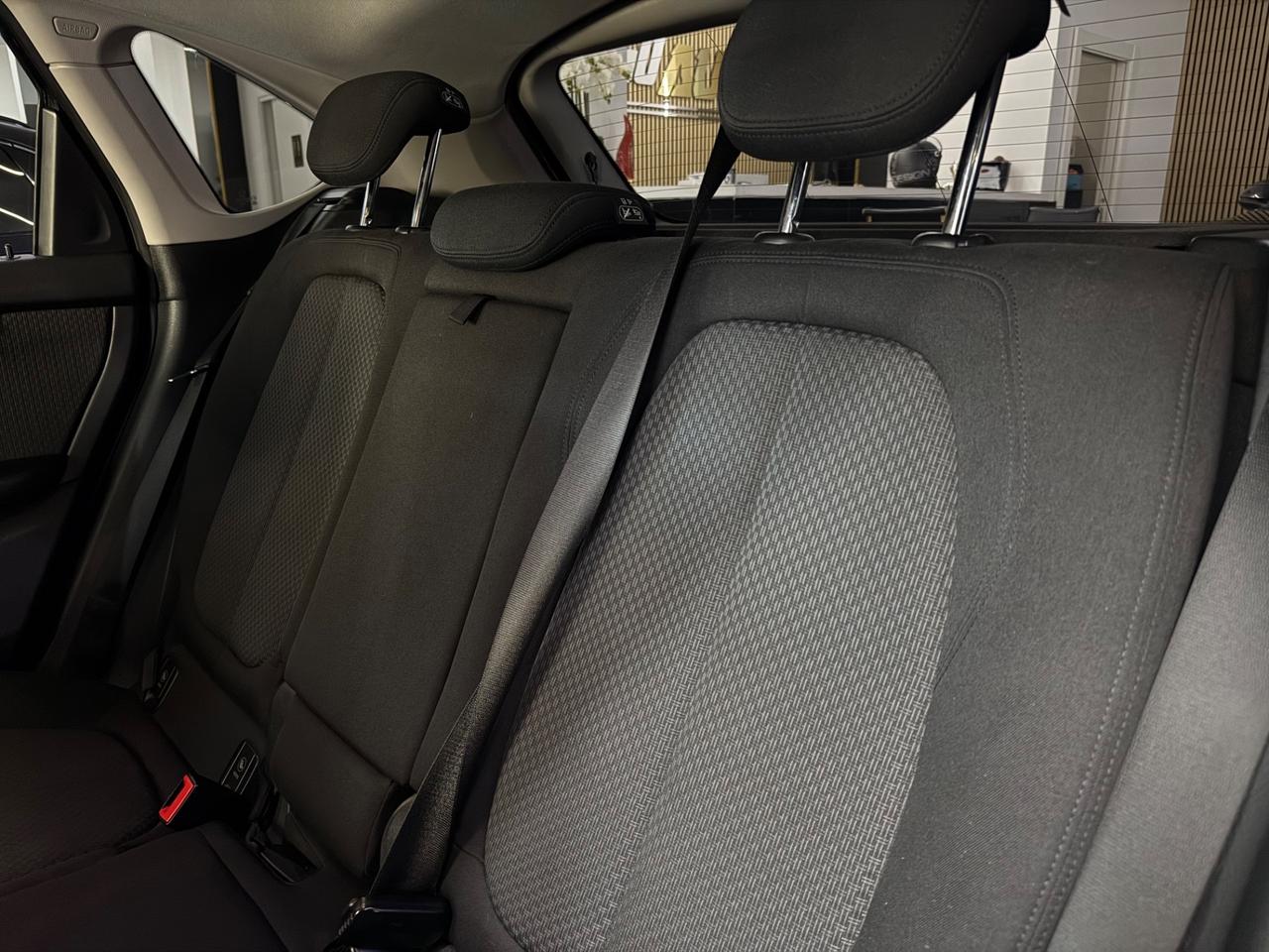 Bmw Serie 2 216d Active Tourer Luxury