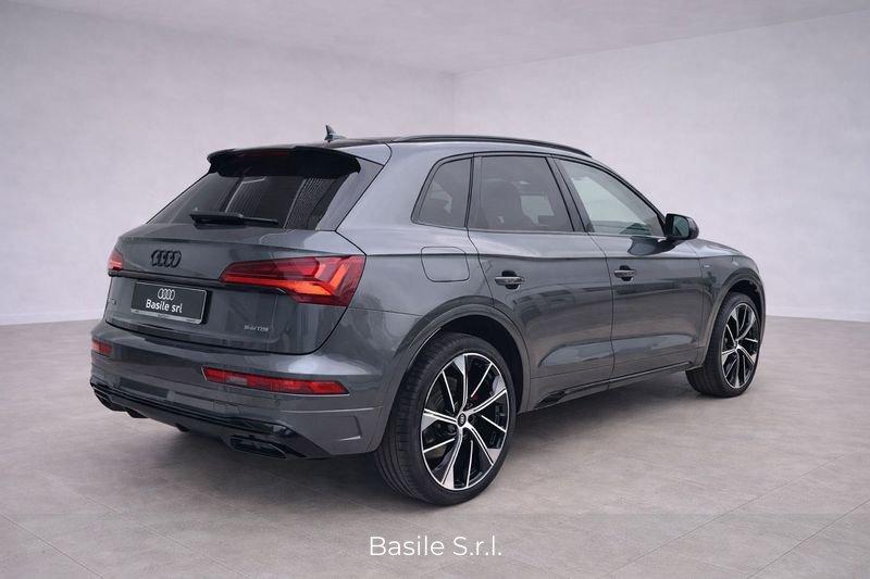 Audi Q5 40 TDI Identity Black quattro S tronic