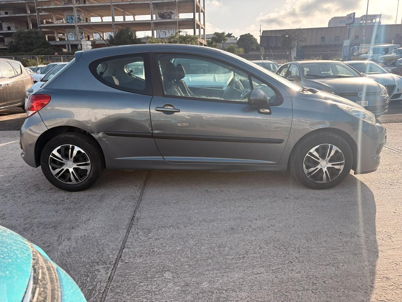 Peugeot 207 1.4 8V 75CV 3p. X Line ECO GPL