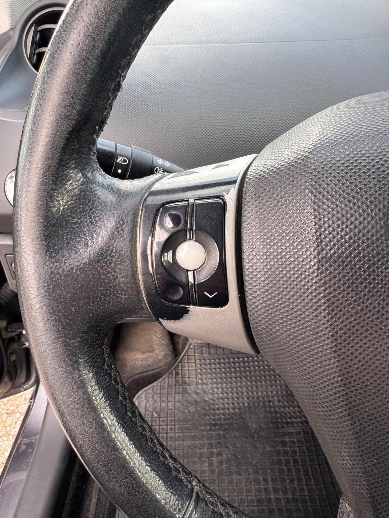 Toyota Yaris 1.4 diesel UNICO PROPRIETARIO