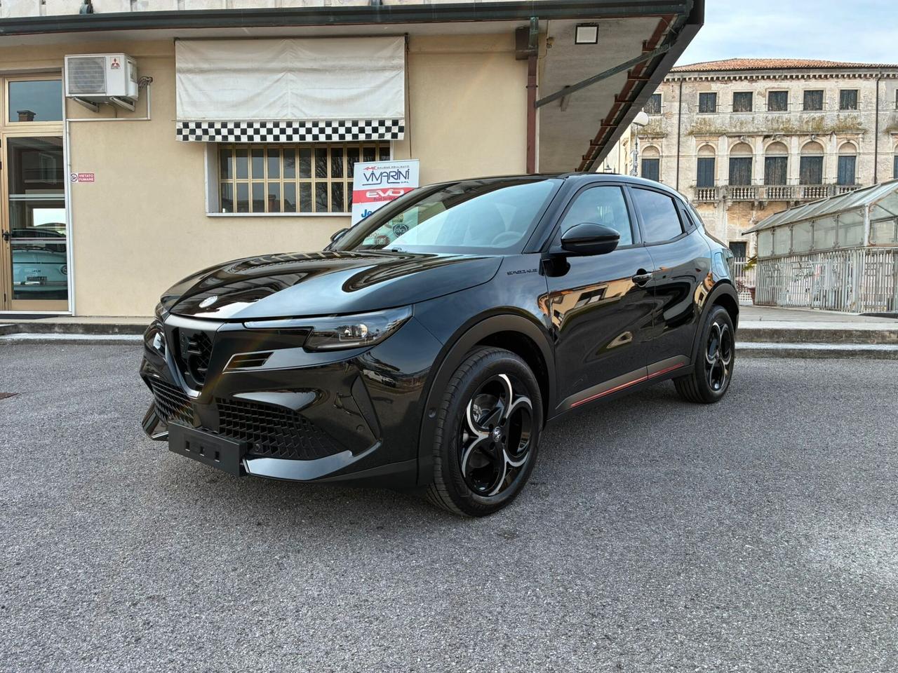 Alfa Romeo Junior 1.2 145 CV Hybrid Speciale TECHNO