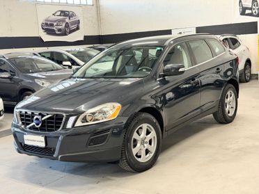 Volvo XC 60 XC60 D3 Geartronic R-design