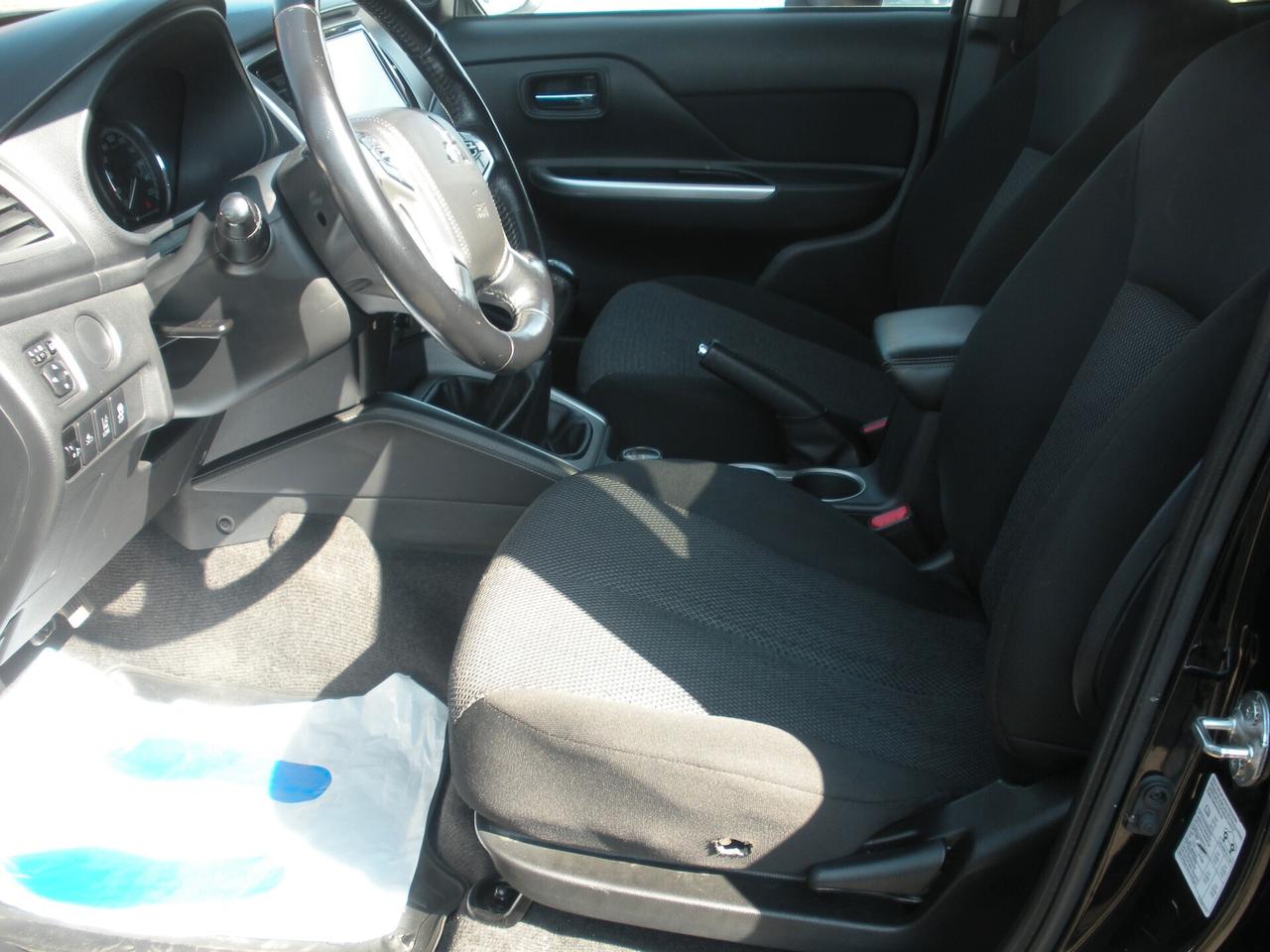 Mitsubishi L200 2.3 D Double Cab 4x4 Super Select Intense