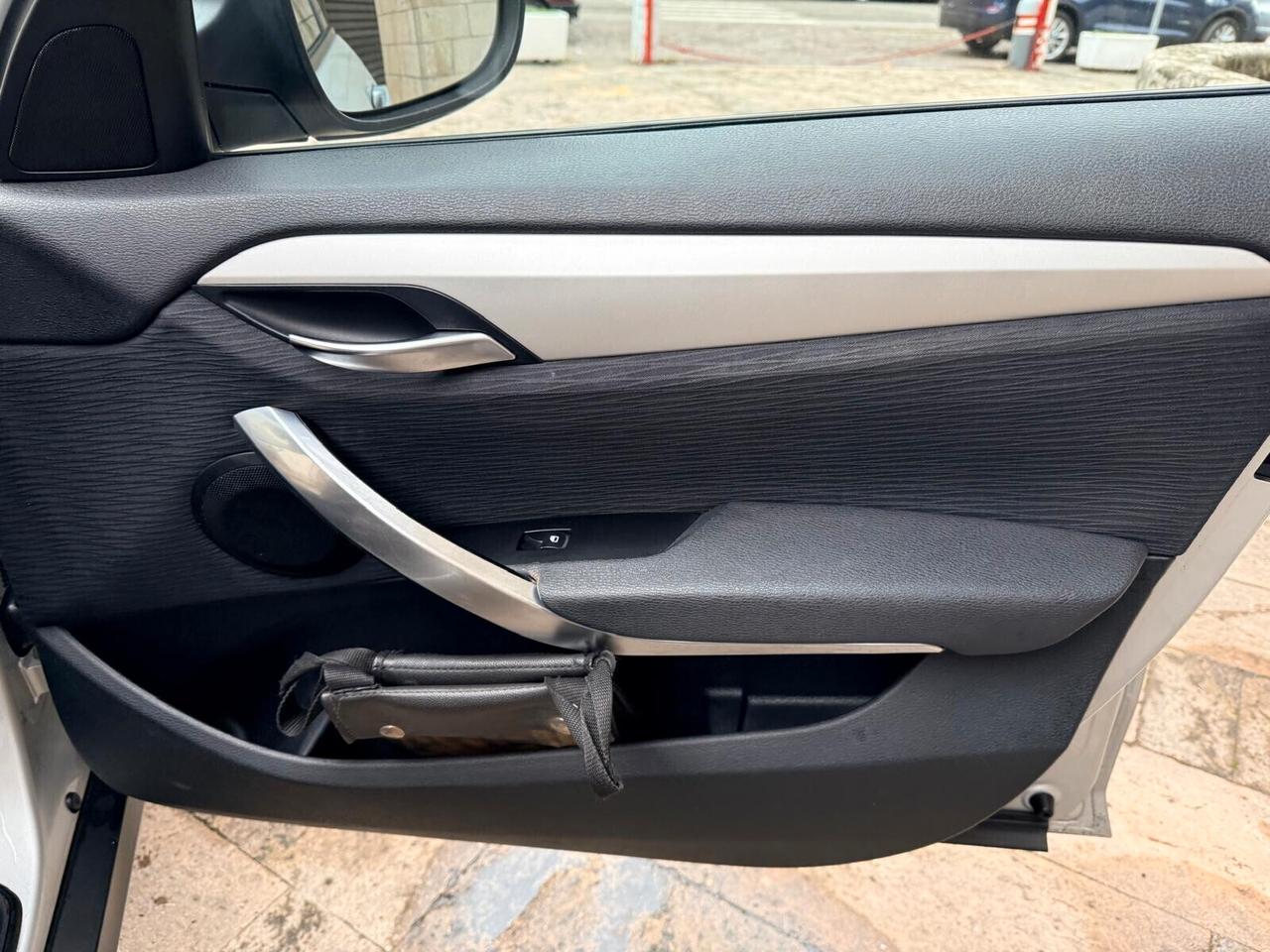 Bmw X1 sDrive18d Steptronic 07/2011