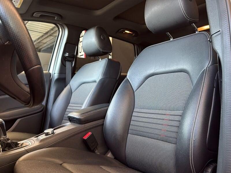 Mercedes-Benz Classe B B 180 d Premium