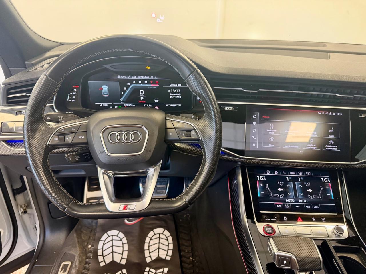 Audi Q8 SQ8 TFSI quattro tiptronic sport attitude