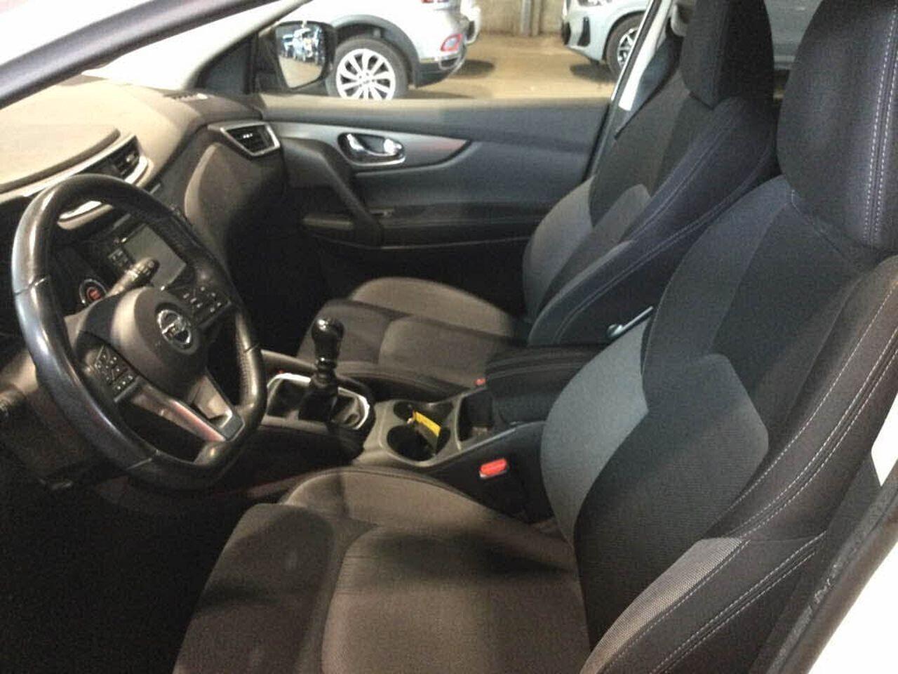 Nissan Qashqai *FULL OPT.* 1.5 dCi 110cv daVETRINA