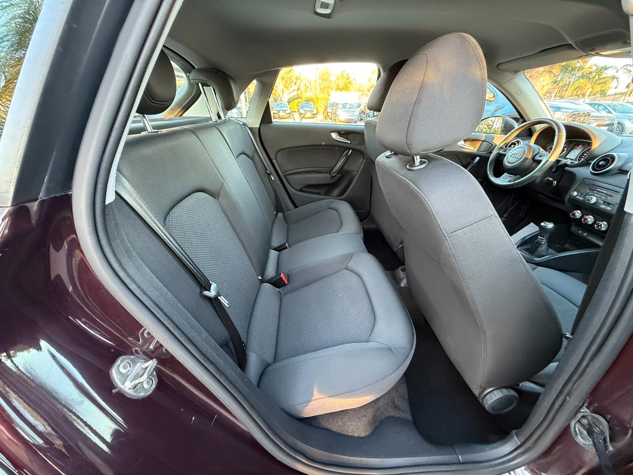 Audi A1 1.2 TFSI 86 CV SB 5P. NAVI AMBITION