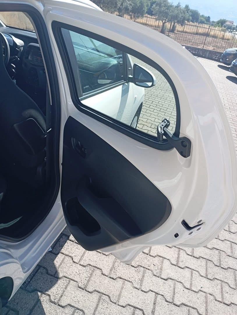 Peugeot 108 VTi 72 ETG 5 porte Allure TOP!