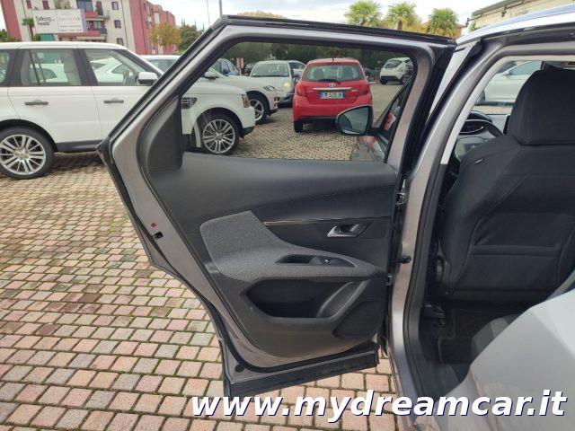 PEUGEOT 3008 BlueHDi 130 S&S Active