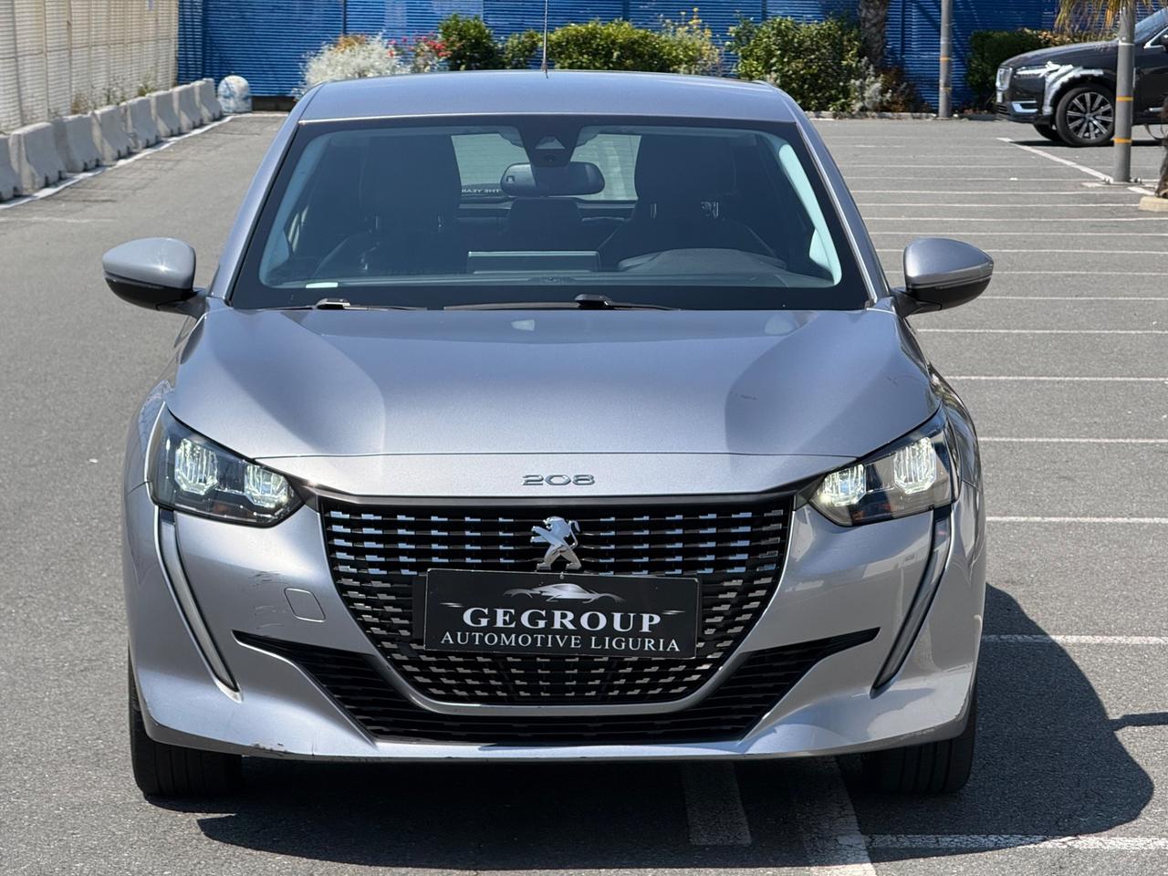 Peugeot 208 -100 CV-AUTOMATICA-FULL OPTIOAL