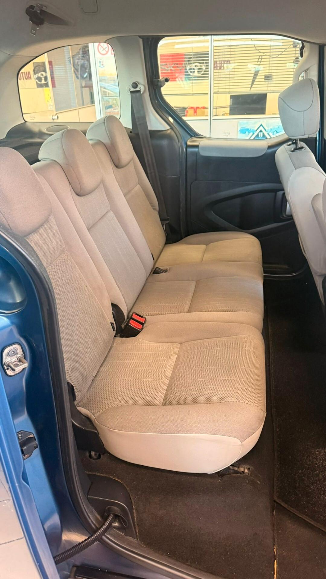 Peugeot Partner Tepee 1.6 HDi 90CV Outdoor