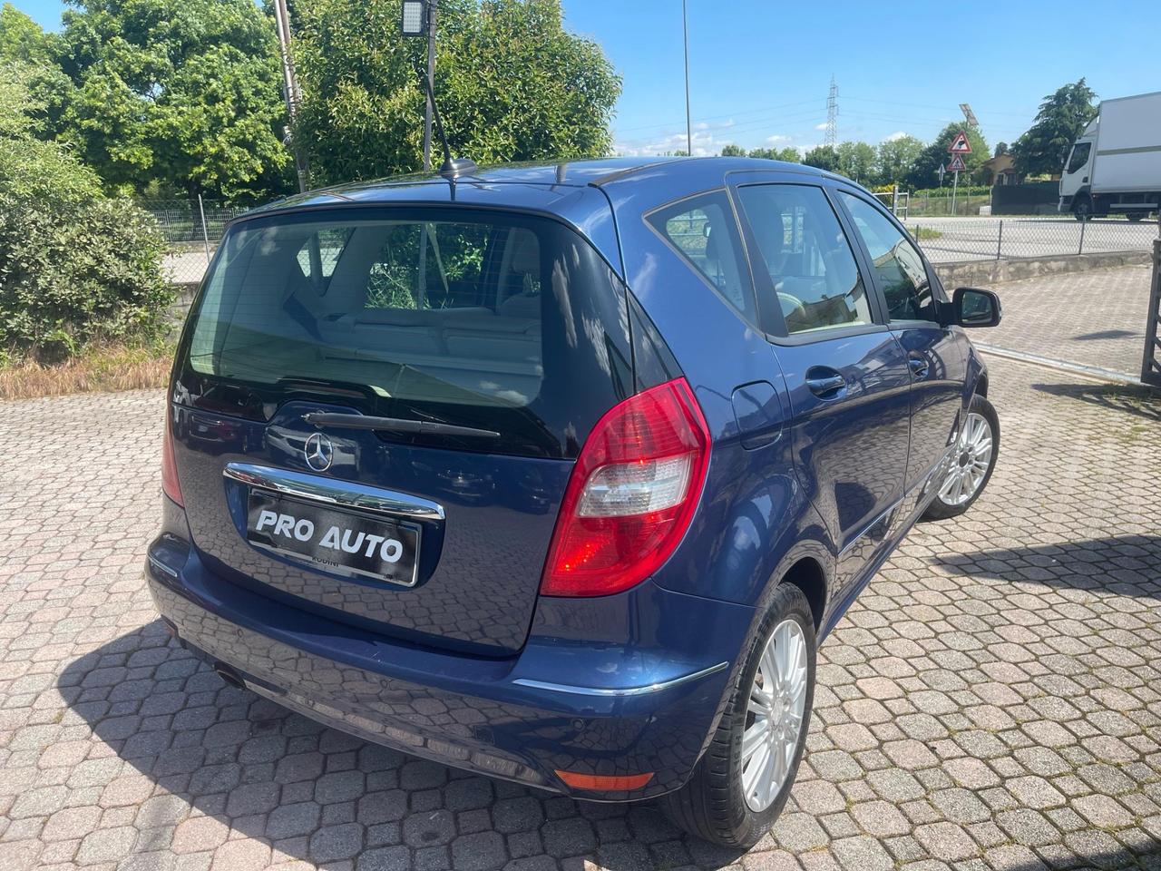 Mercedes-benz A 170 Avantgarde Cambio A/T NEOPATENTATI