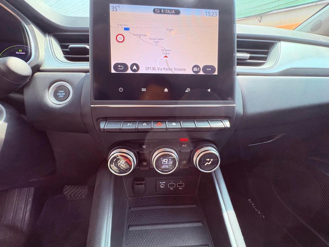 Renault Captur Plug-in Hybrid E-Tech 160 CV Intens