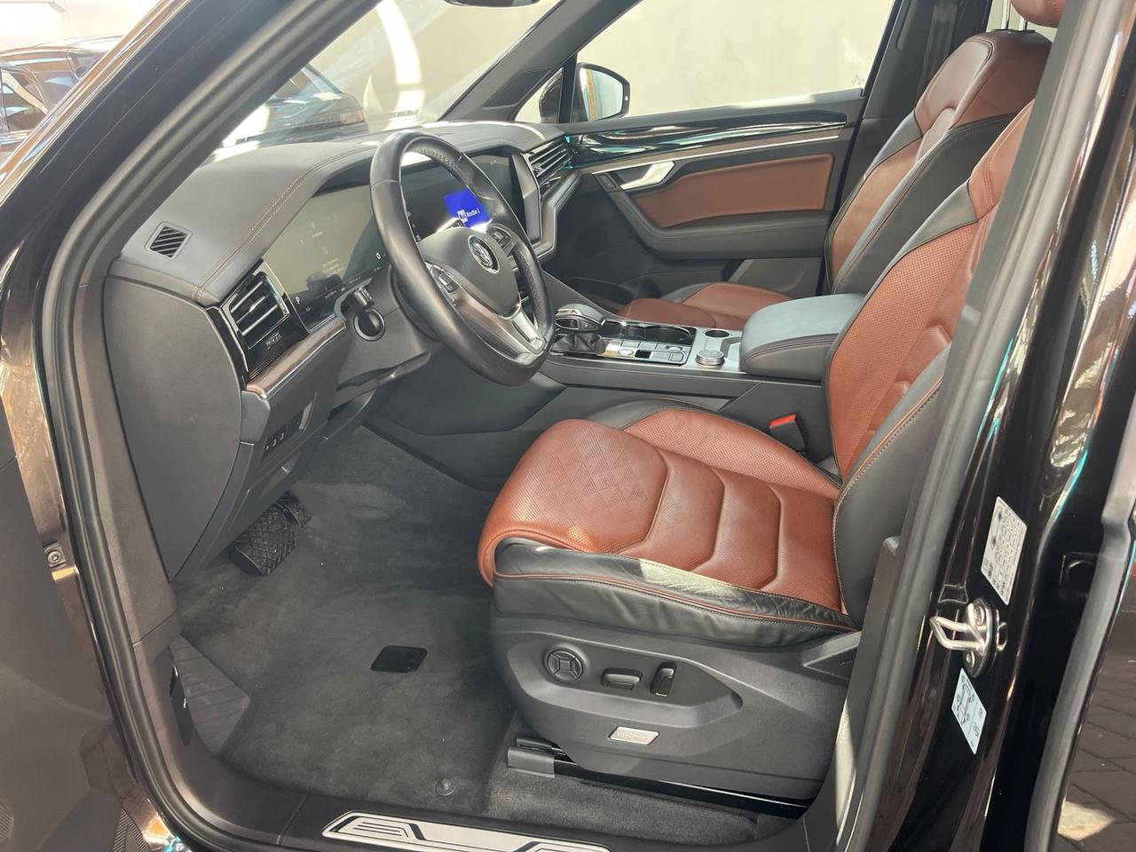 Volkswagen Touareg 3.0 V6 TDI SCR Advanced