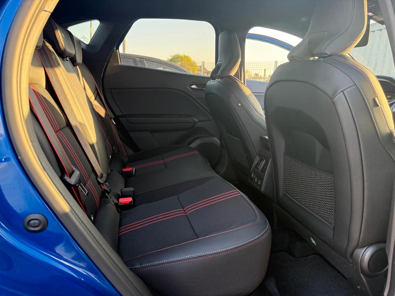 Renault Captur Full Hybrid E-Tech 145 CV RS Line