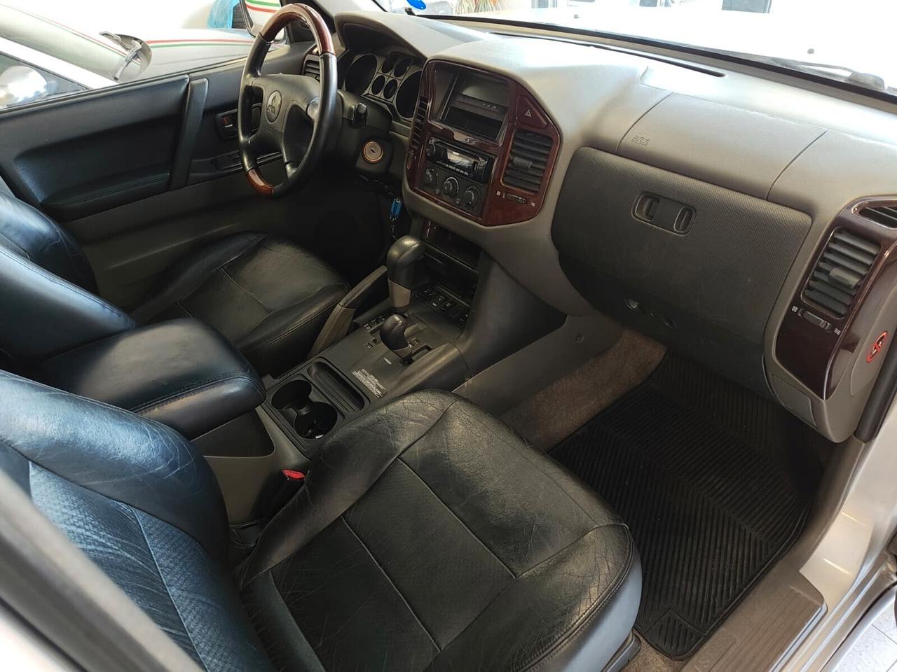 Mitsubishi Pajero 3.2 AUTOMATICO 83000KM