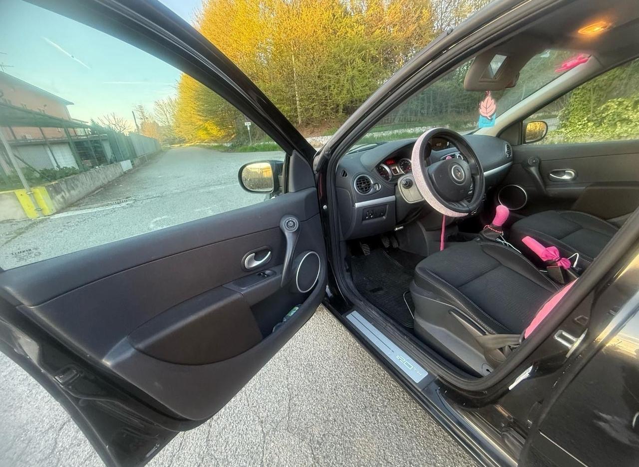 Renault Clio 1.2 16V