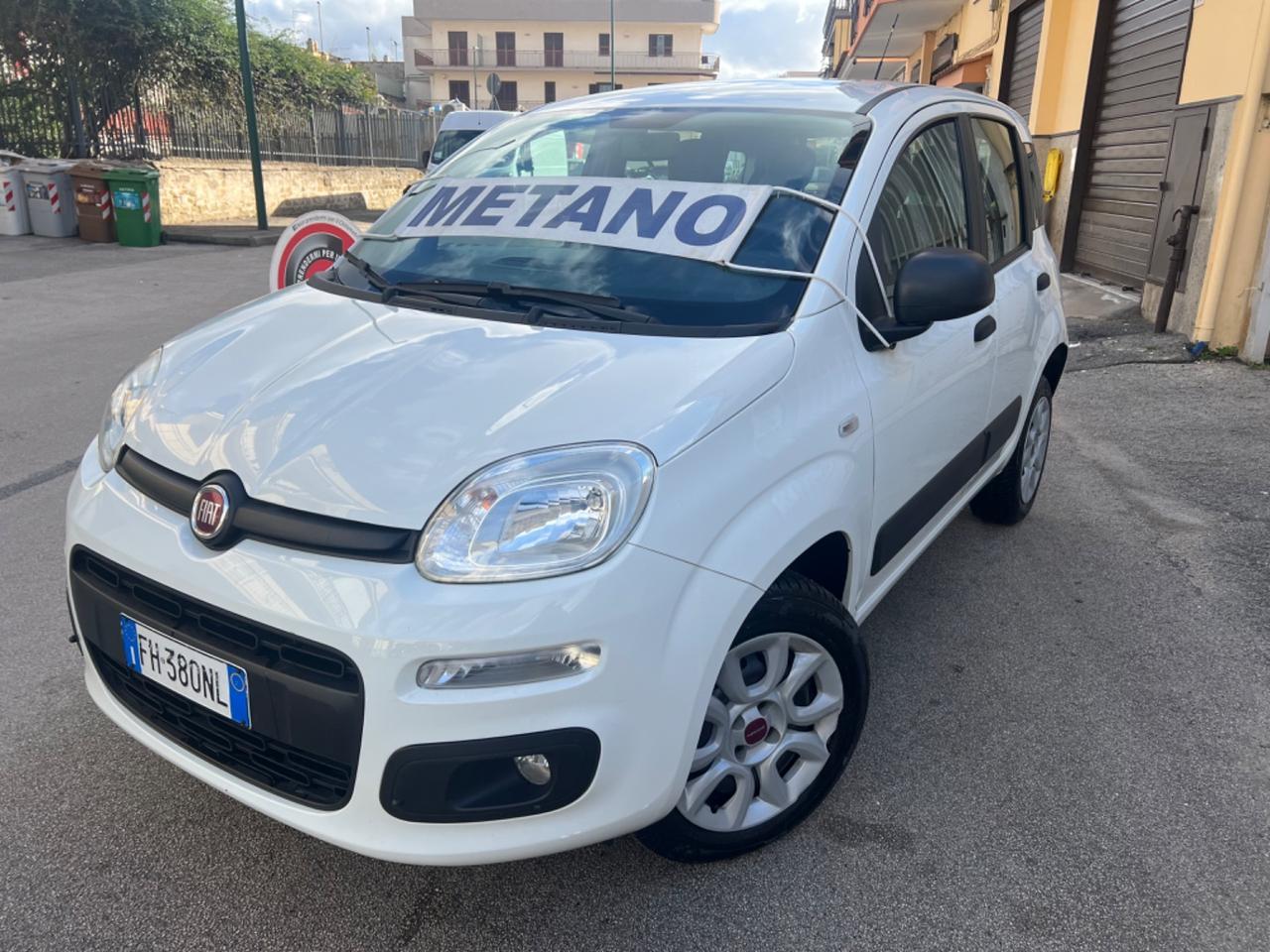 Fiat Panda 900 benzina/metano Anno 2018