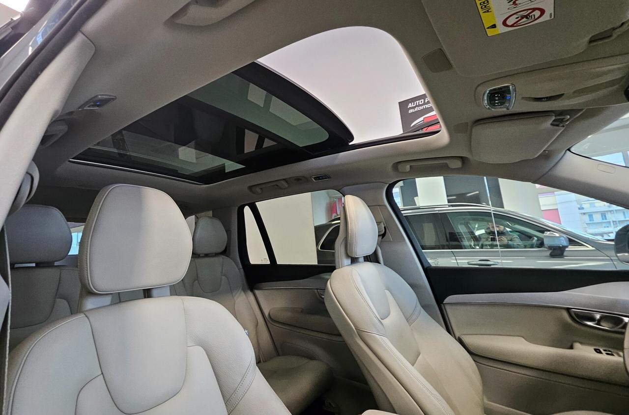 Volvo XC 90 XC90 D5 AWD Geartronic Inscription TETTO