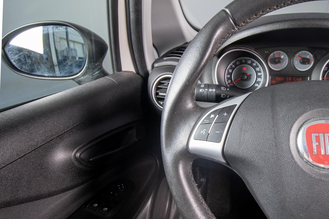 Fiat Punto 1.2 Street 69cv