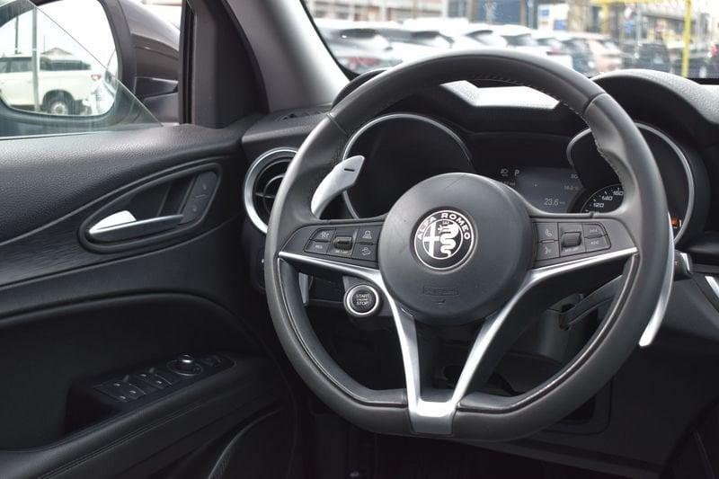Alfa Romeo Stelvio 2.2 Turbo Diesel 210CV AT8 Q4 B-Tech