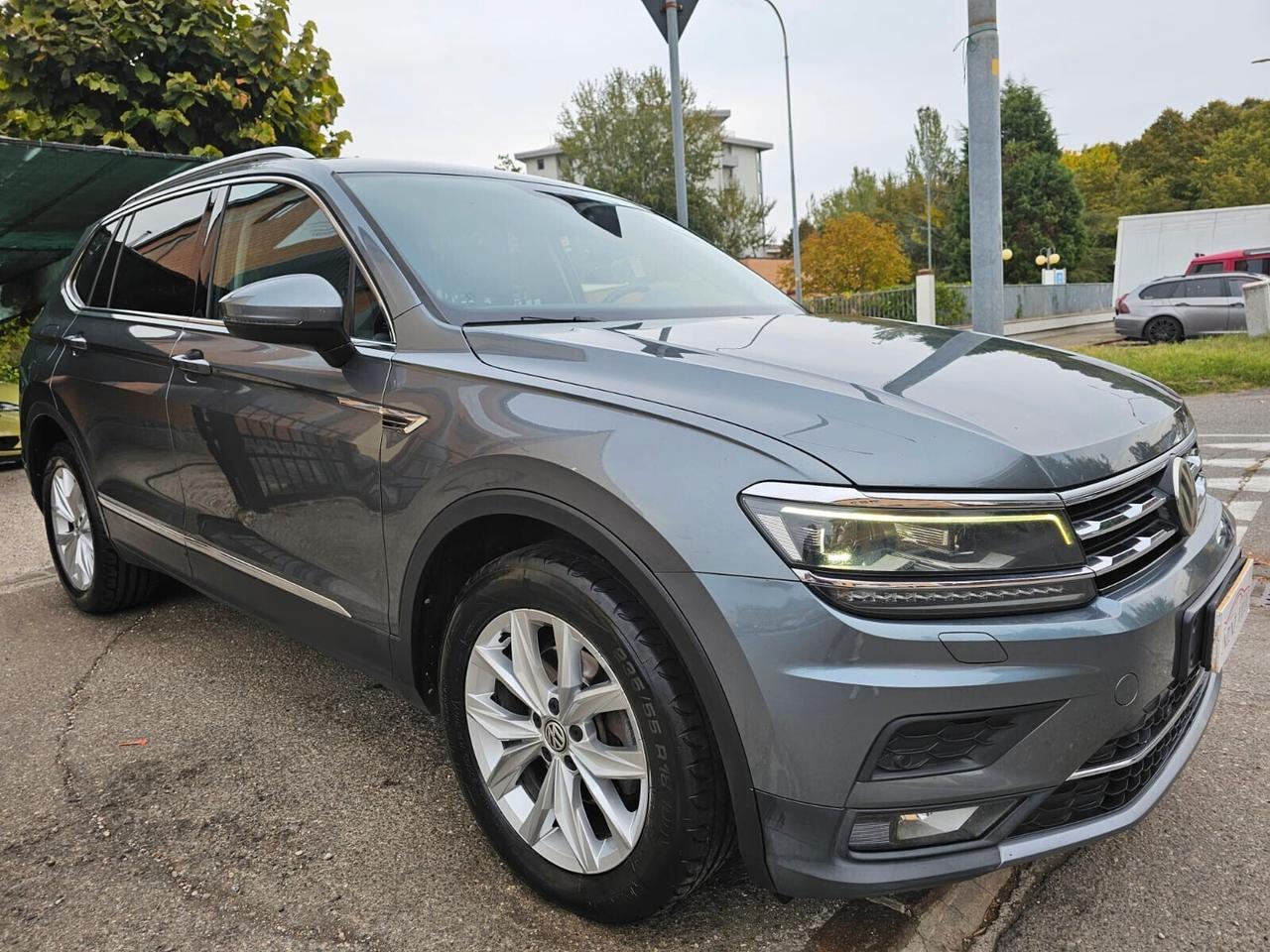 Volkswagen Tiguan Allspace 2.0 TDI 150cv DSG*Navi*Cockpit*Bi-Xeno*