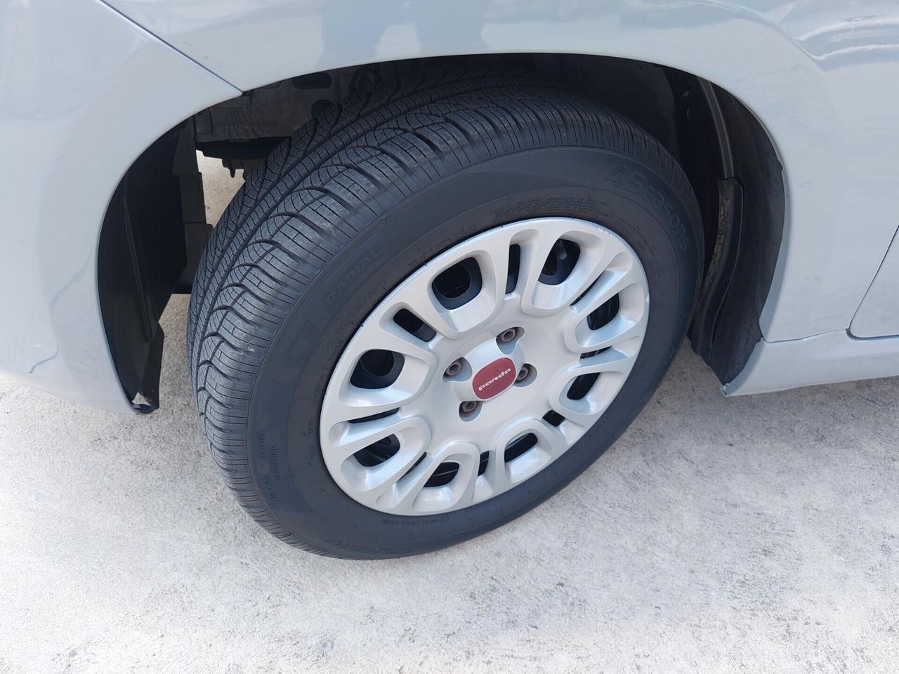 Fiat Panda 1.2 Lounge 76.000KM 2018