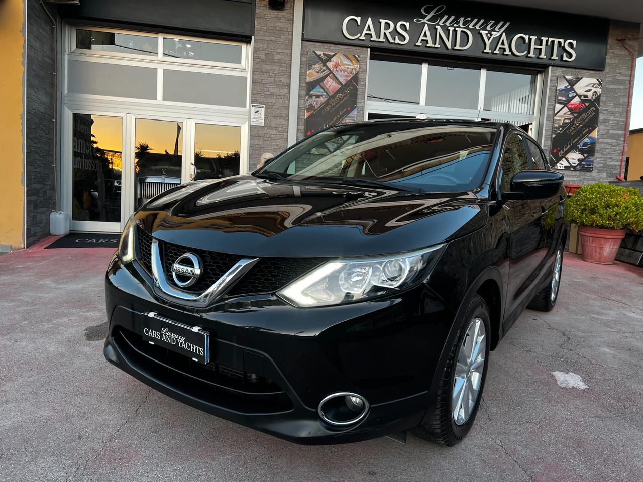 Nissan Qashqai 1.6 dCi - 2016- AUTOMATICA-NAVI