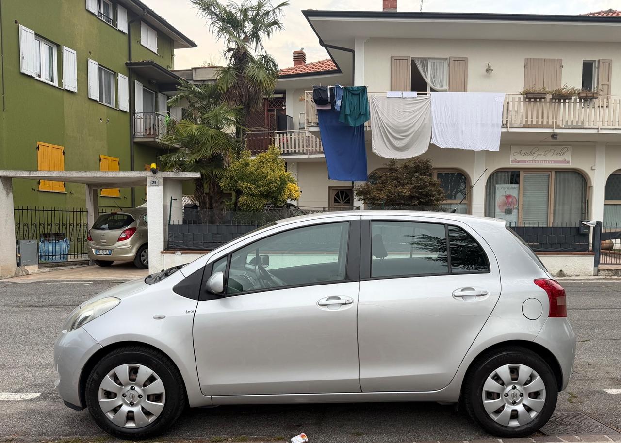 Toyota Yaris 1.3 5 porte M-MT Sol