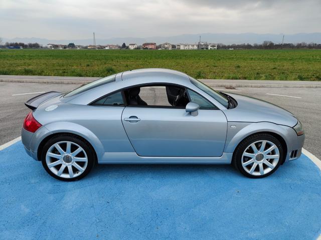 AUDI TT 3.2 V6 Quattro ( CAMBIO MANUALE )