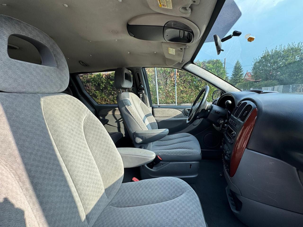 Chrysler Voyager 2.8 CRD cat LX Leather Auto