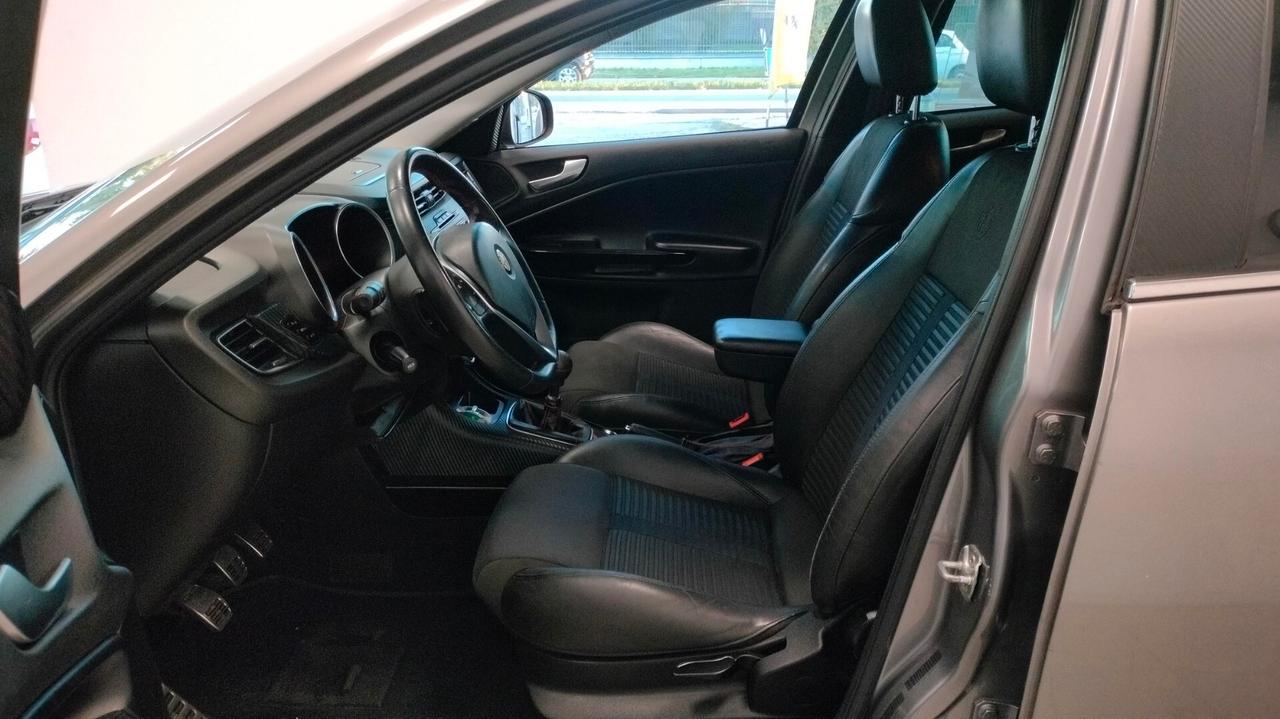 Alfa Romeo Giulietta 1.6 JTDm-2 105 CV Exclusive