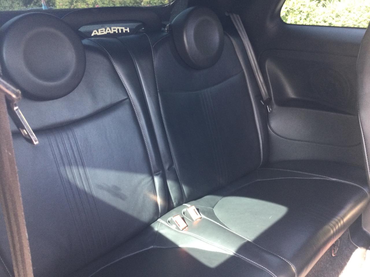 Abarth 500 C 1.4 Turbo T-Jet MTA Bicolore