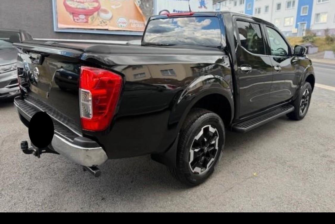 Nissan Navara 2.3 dCi 190 CV 7AT 4WD Double Cab N-Connecta