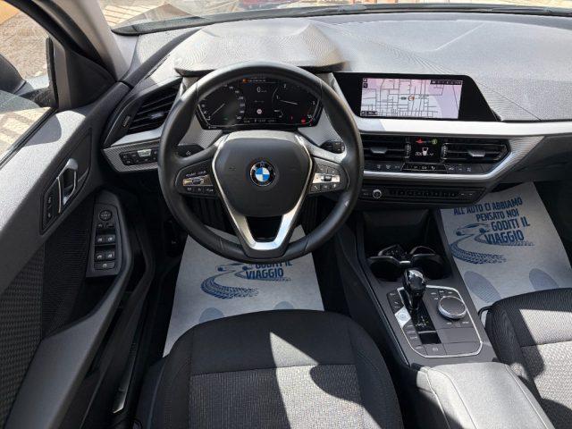 BMW 118 d 5p. Advantage