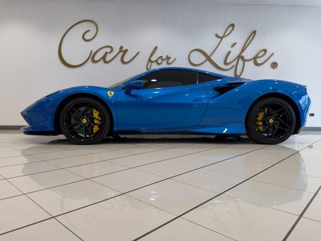 FERRARI F8 Tributo
